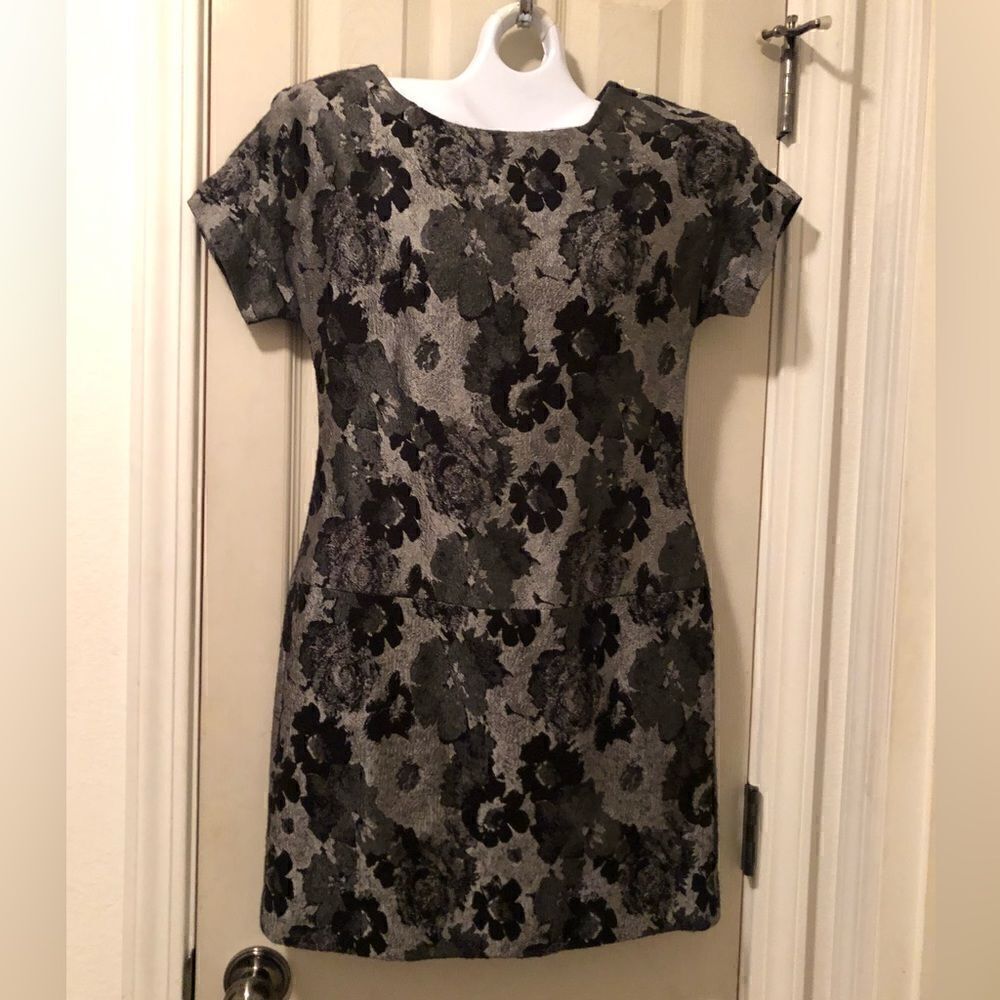 Black and silver dress – bag zipper – medium